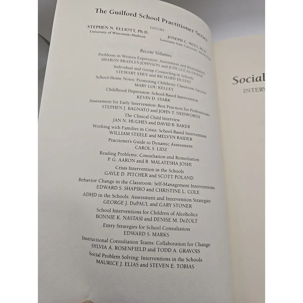 SOCIAL PROBLEM SOLVING: INTERVENTIONS IN THE SCHOOLS (THE By Maurice J. Elias